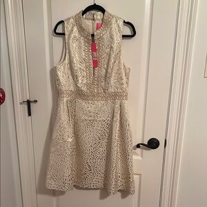 Chic Cream Sleeveless Dress